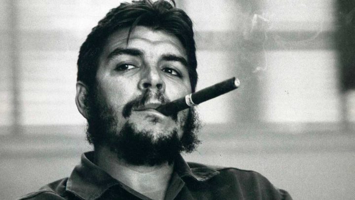 Che Guevara: “No podemos llegar a una solución armónica a menos que todos los países sean iguales en el mundo”