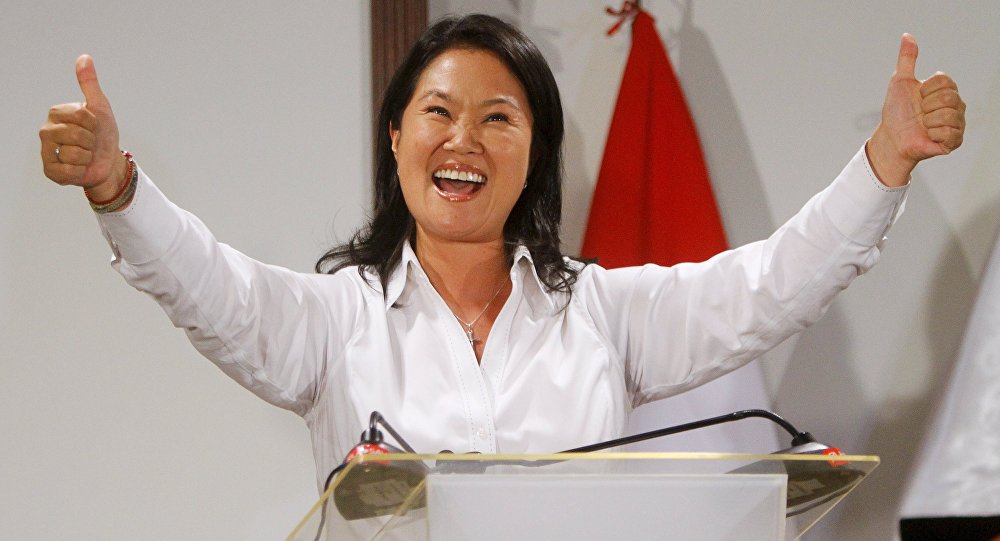 Keiko Fujimori en conferencia de prensa